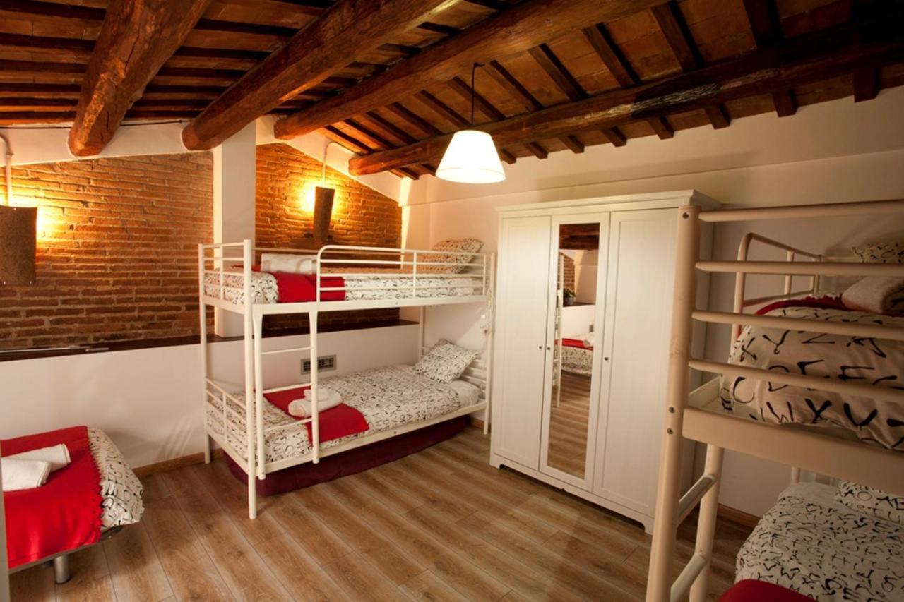 Coroleu House Barcelona Hostel Стая снимка