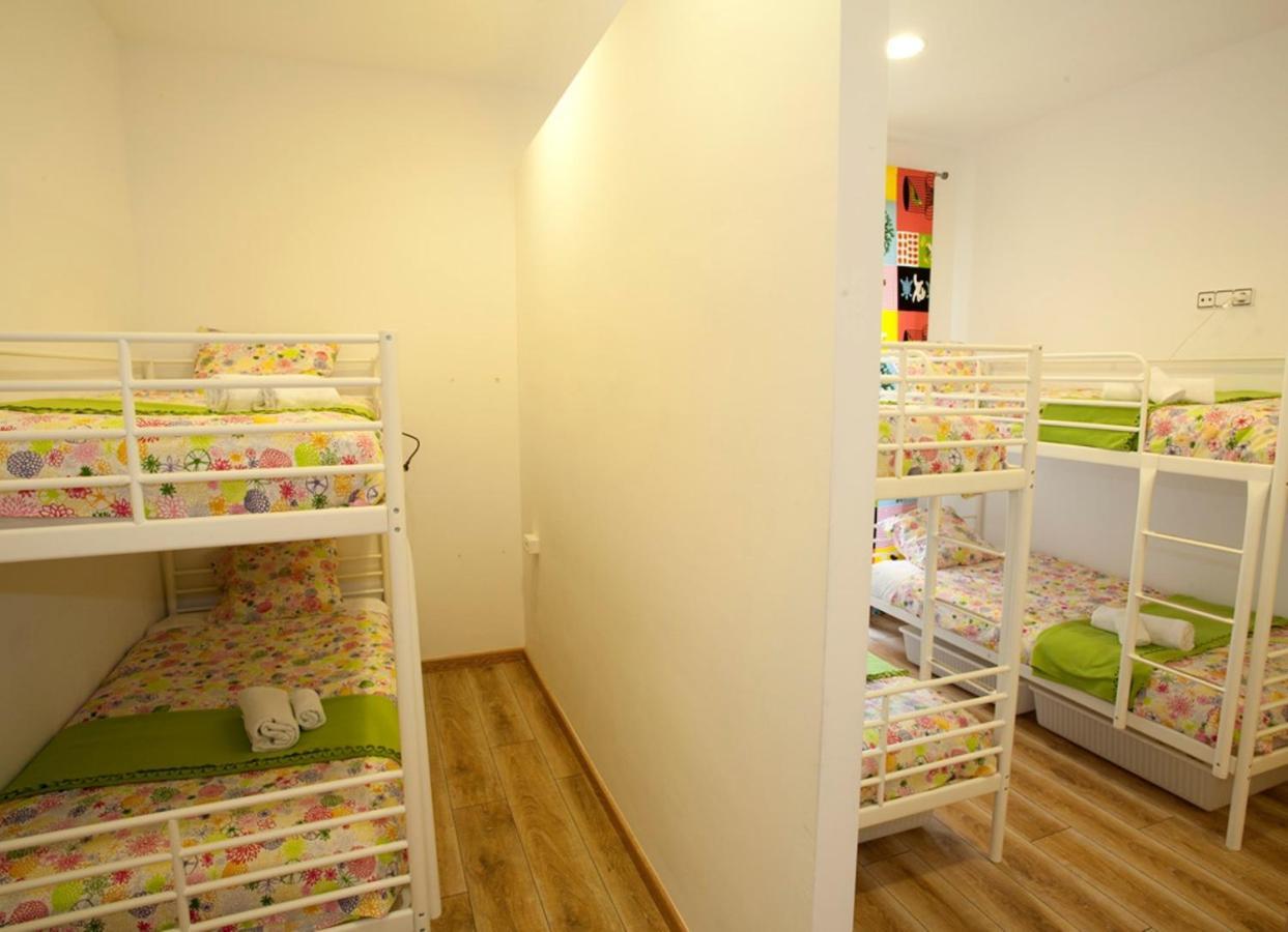 Coroleu House Barcelona Hostel Стая снимка