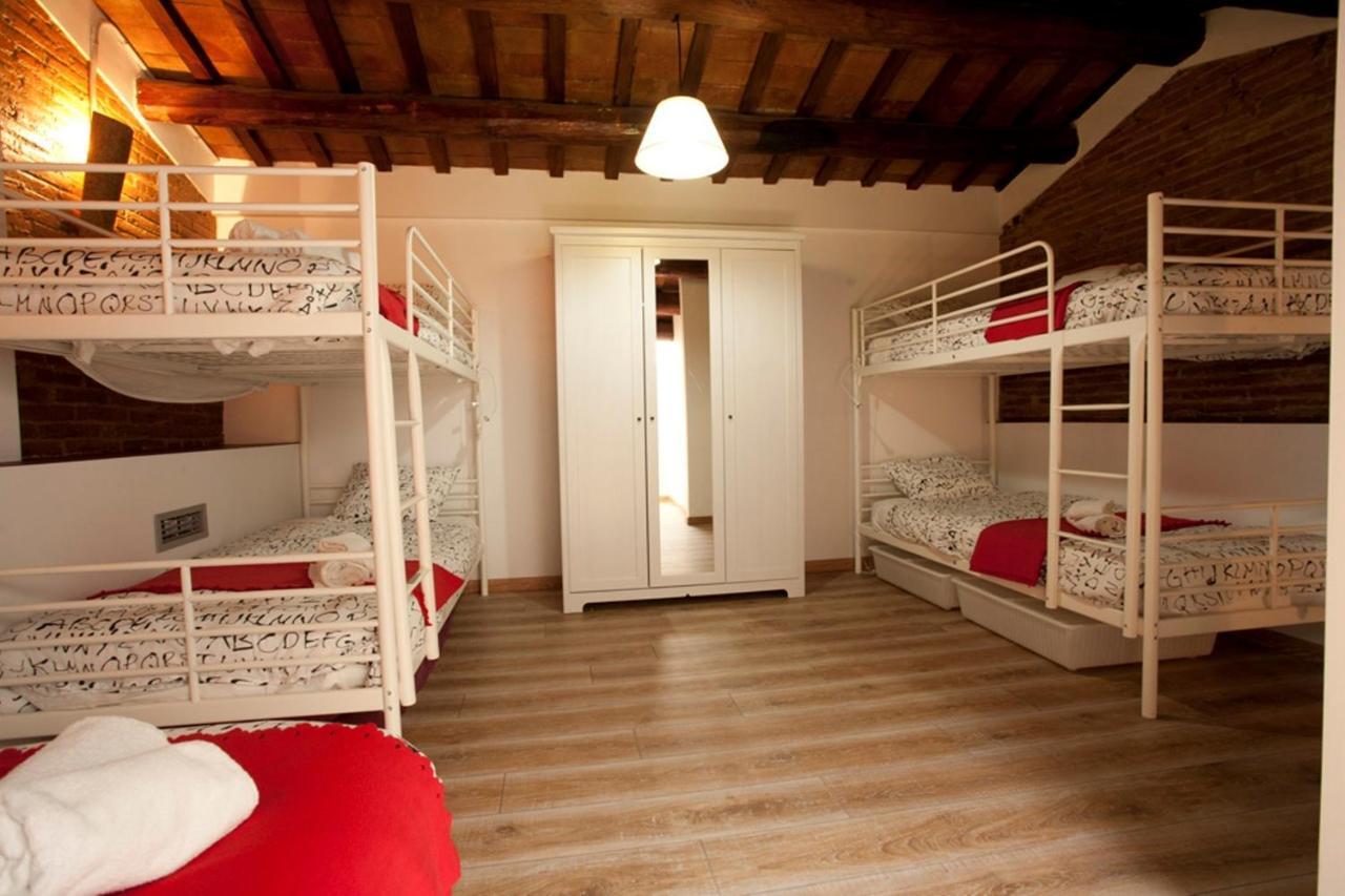 Coroleu House Barcelona Hostel Стая снимка