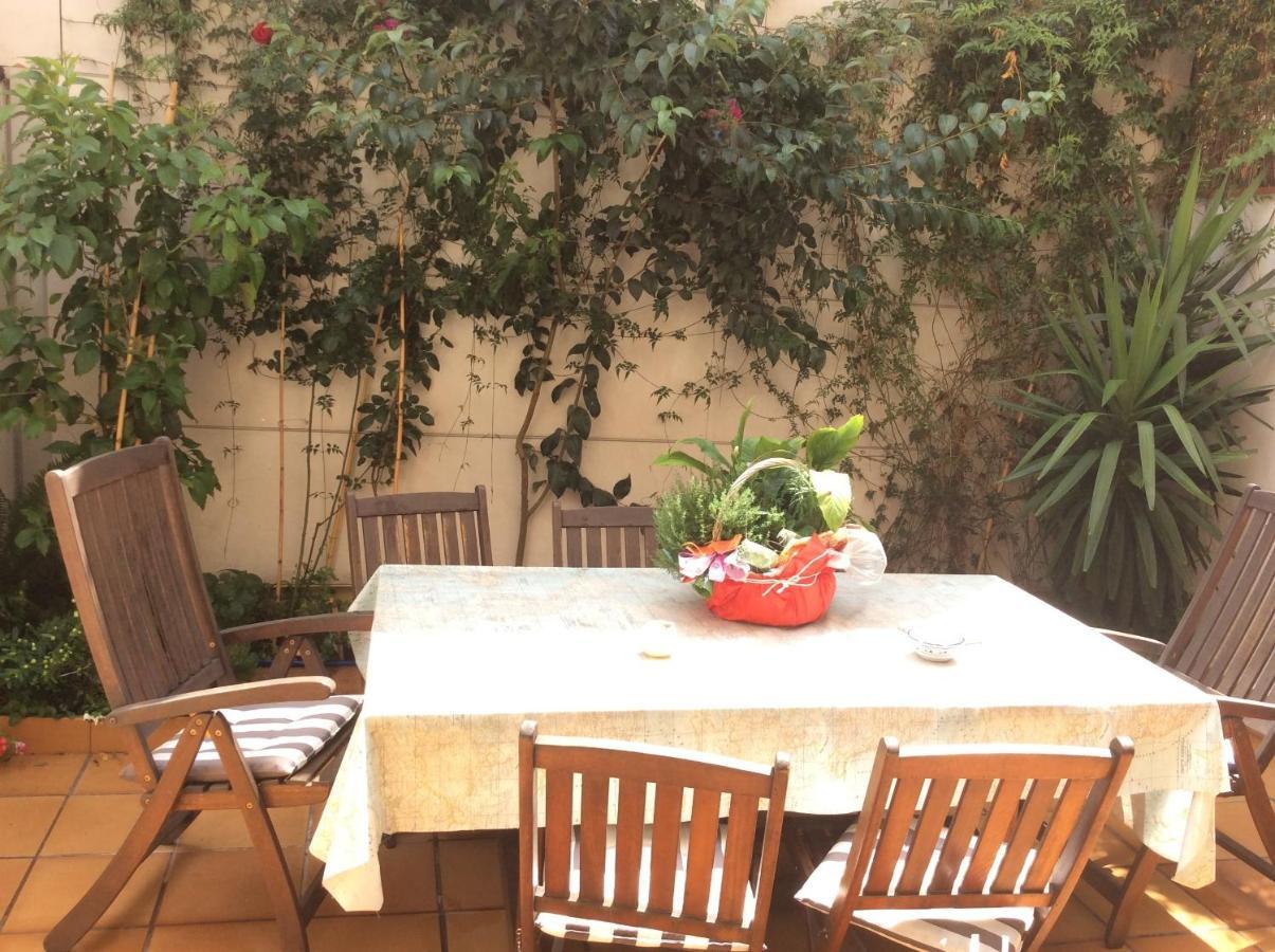 Coroleu House Barcelona Hostel Екстериор снимка